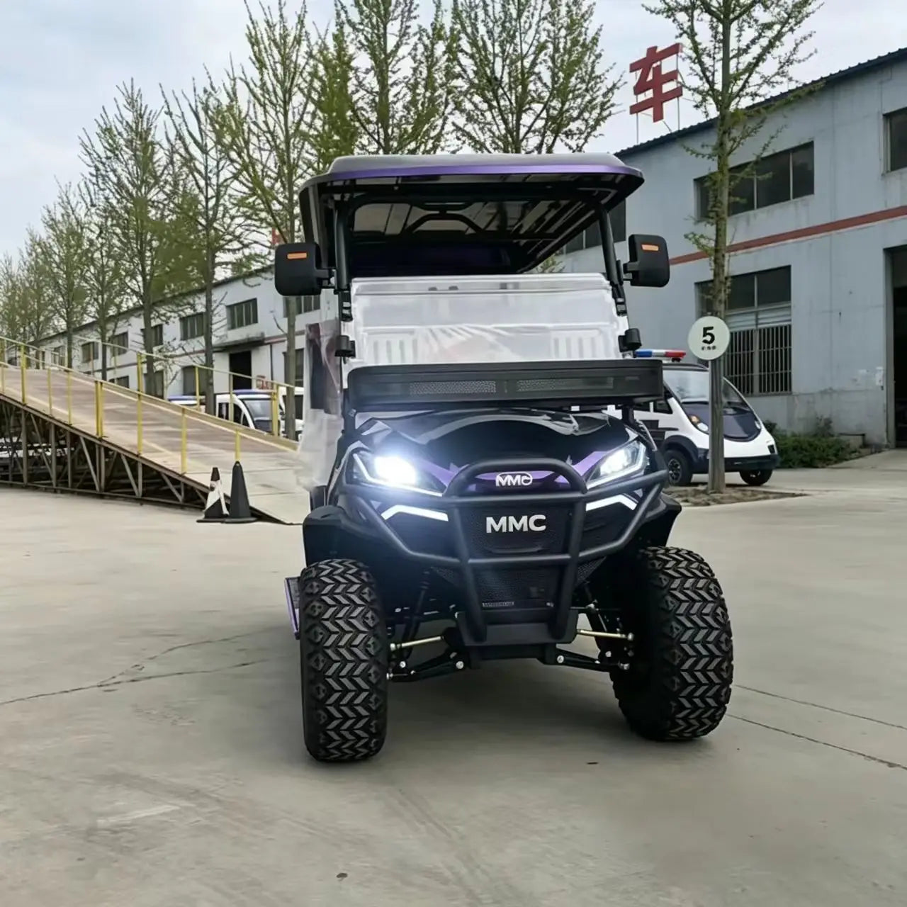 Supreme Luxury Electric Golf Cart 4WD Off-Road Vehicle 2/4/6 Seats 48V/60V/72V 4000W/5000W/7500W New Design Hunting Car